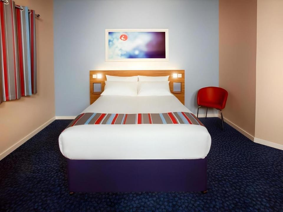 Travelodge Perth Broxden Junction Hotel in Perth