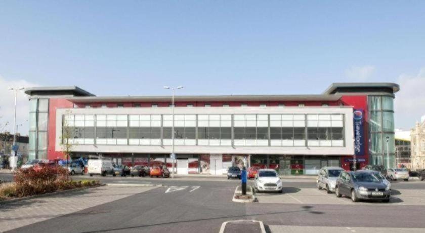 Travelodge Llanelli Central Hotel in Wales