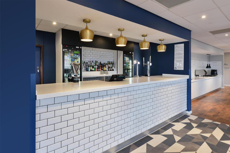Travelodge Woking Central Hotel in Woking