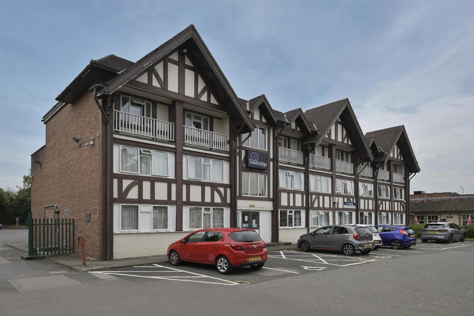 Travelodge Birmingham Sheldon Hotel in Solihull