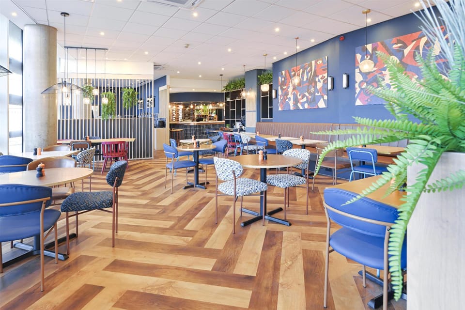 Travelodge Windsor Central Hotel in Windsor