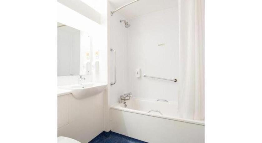 Travelodge Grantham A1 Hotel in South Kesteven District