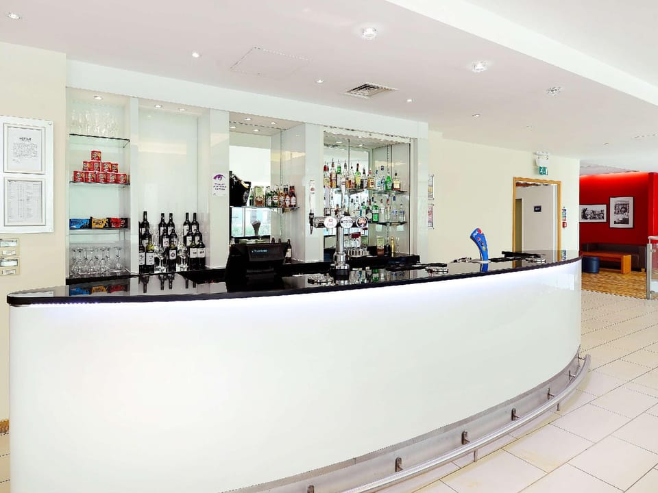 Travelodge Milton Keynes The Hub Hotel Hotel in Milton Keynes