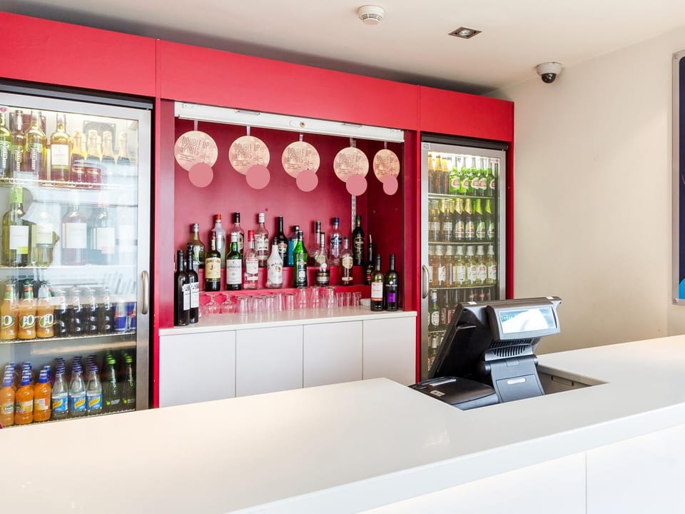 Travelodge Farnborough Central Hotel in Farnborough