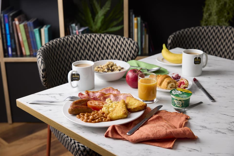 Travelodge Cardiff Central Queen Street Hotel in Cardiff