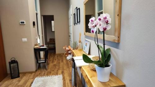 B&b ARCOBALENO - 2 min walk to Bernina Express Hotel in Province of Brescia