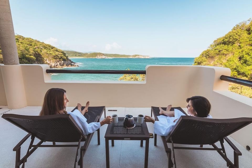 Celeste Beach Residences Huatulco Curamoria Collection Hotel in State of Oaxaca