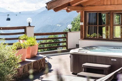 Chalet Grumer Suites&Spa Hotel in Trentino-South Tyrol