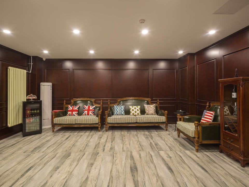 Hill Lily Hotel Hotel in Beijing