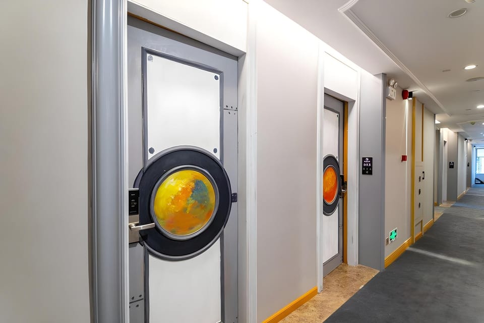 Puzzle Hotel - Zhongshan 8th Road Chenjiaci Subway Station Branch Hotel in Guangzhou