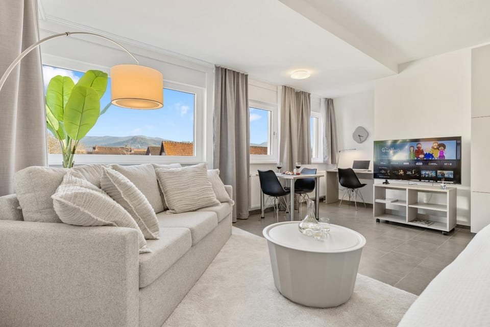 Shared lounge/TV area