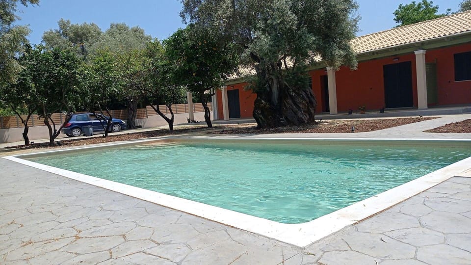 Seadrop Suites Apartment hotel in Lefkada