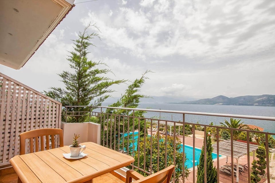 Thalassa Hotel Hotel in Peloponnese, Western Greece and the Ionian
