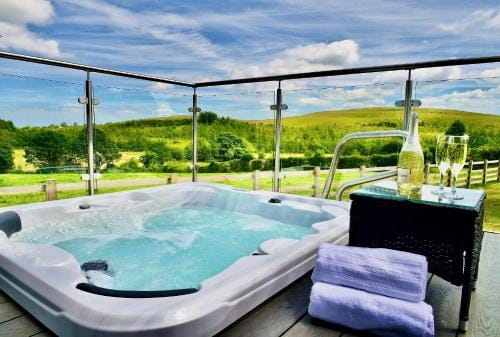 Arbennig Luxury Lodges Lodge in Wales