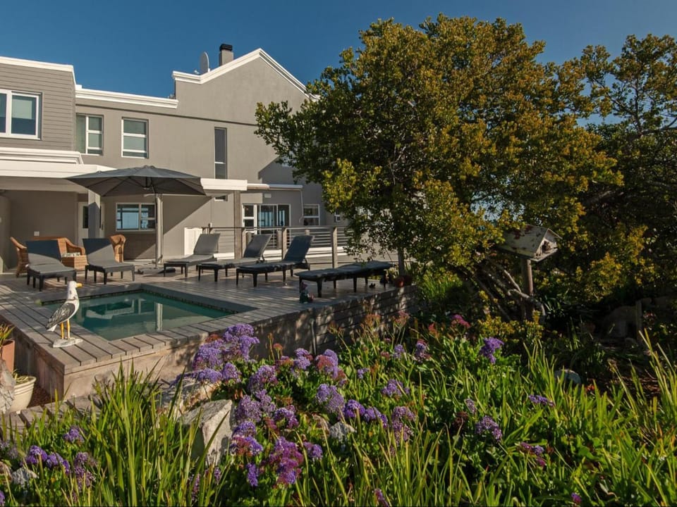 Absolute Ocean Boutique Guest House Hotel in Hermanus
