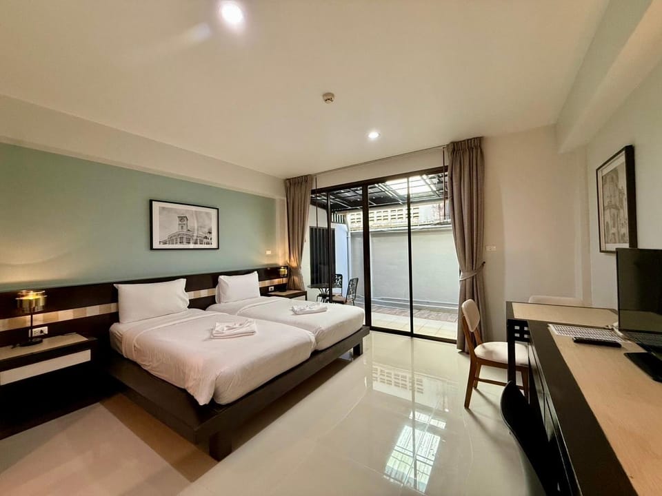 Guestroom
