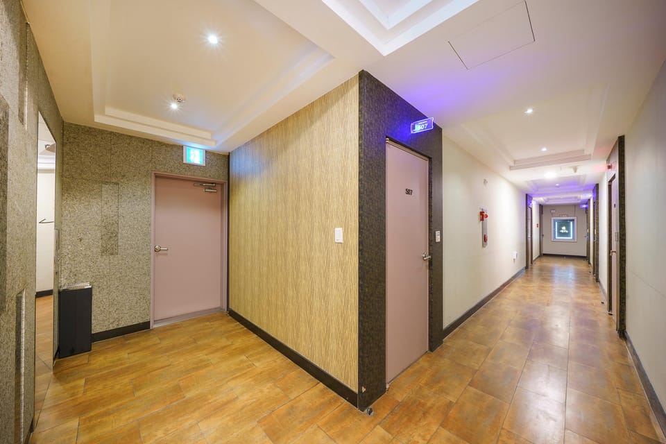 Jeonju New Town Apple Motel in South Korea