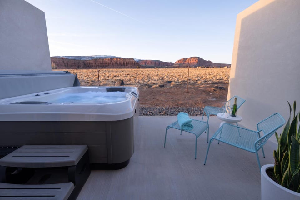Hot tub