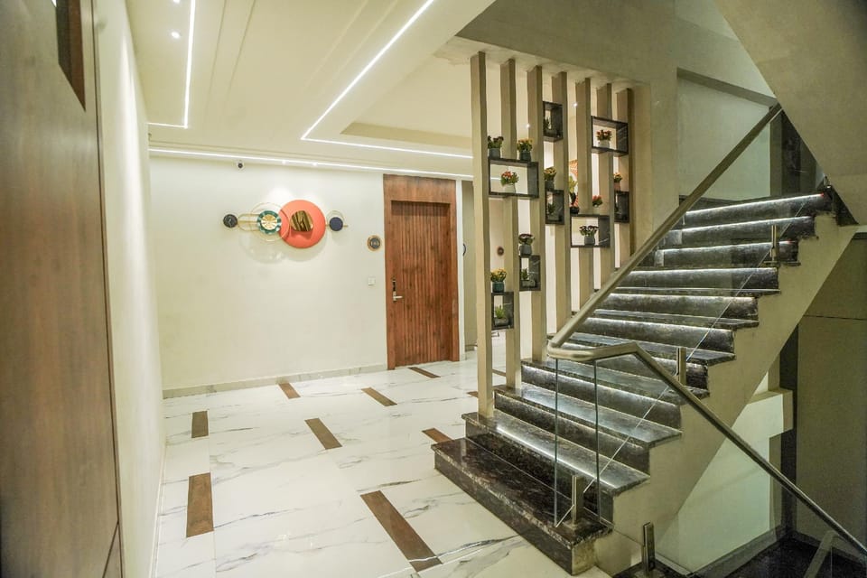 Hotel Familia Hotel in Lucknow