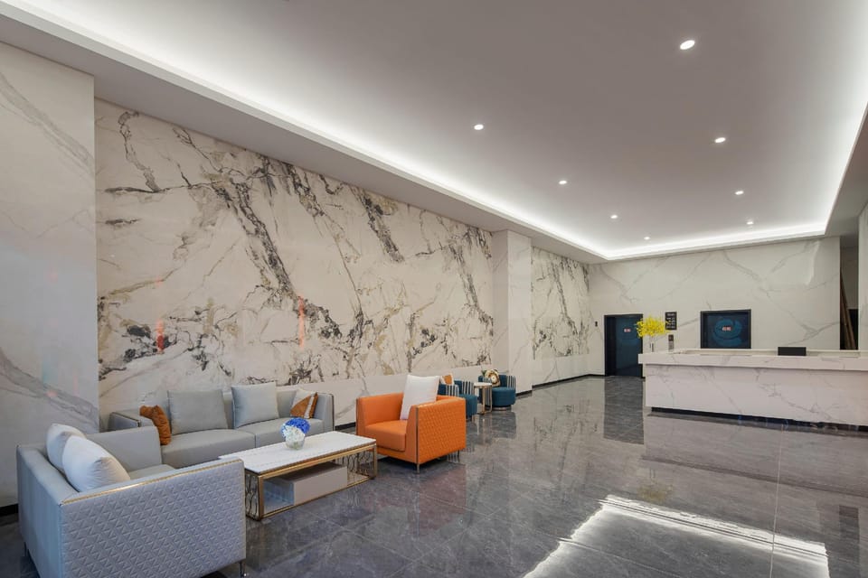 Ramada Encore Hangzhou Jiafu Plaza Hotel in Hangzhou