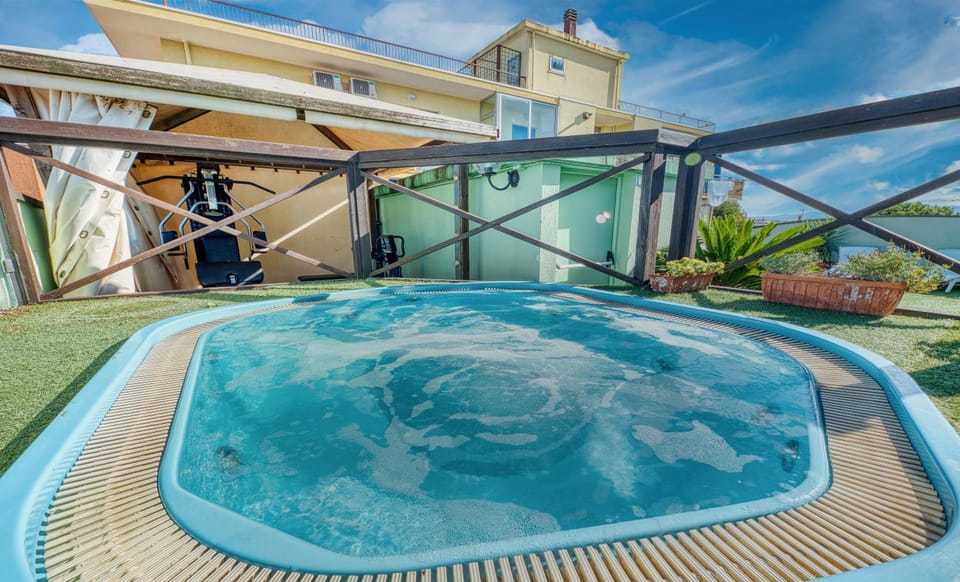 Hotel Residence Charles Hotel in Rimini