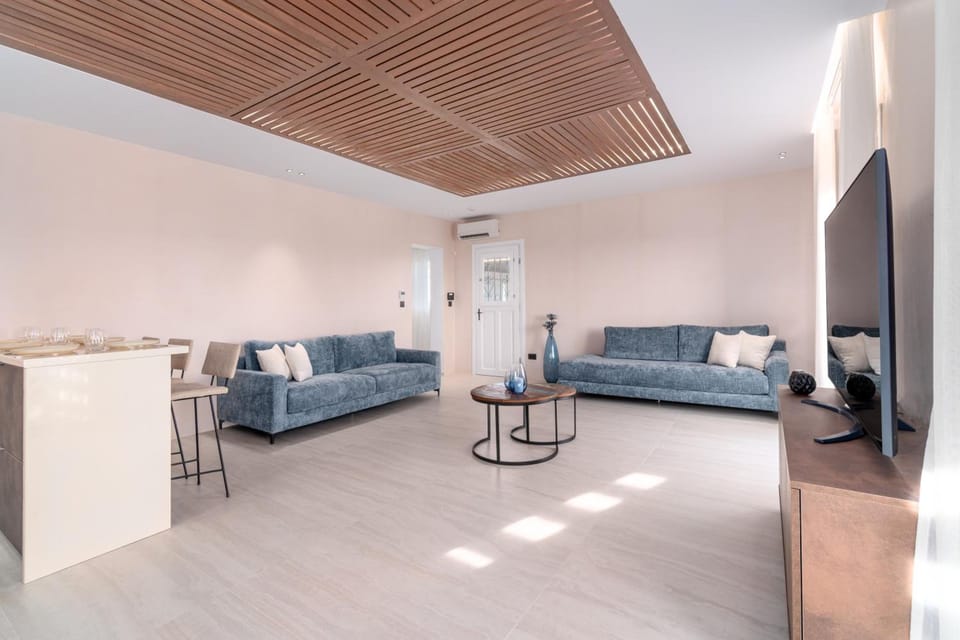 Le Ciel Suites & Villas Apartment hotel in Mykonos, Mikonos 846 00, Greece