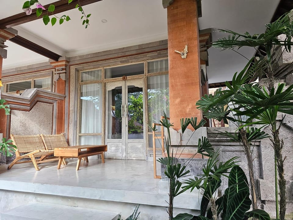 Down The Rabbit Hole Apartment hotel in Ubud