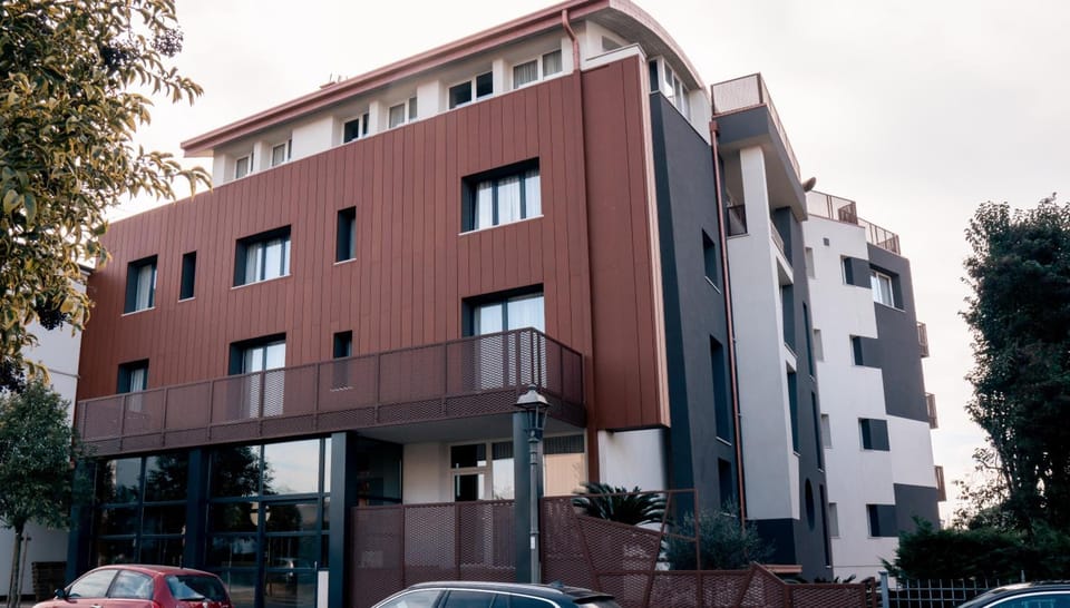 K MODERN HOTEL Hotel in Peschiera del Garda