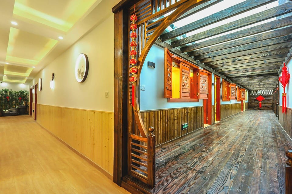 Shanghai Ziyan Inn Hotel in Shanghai