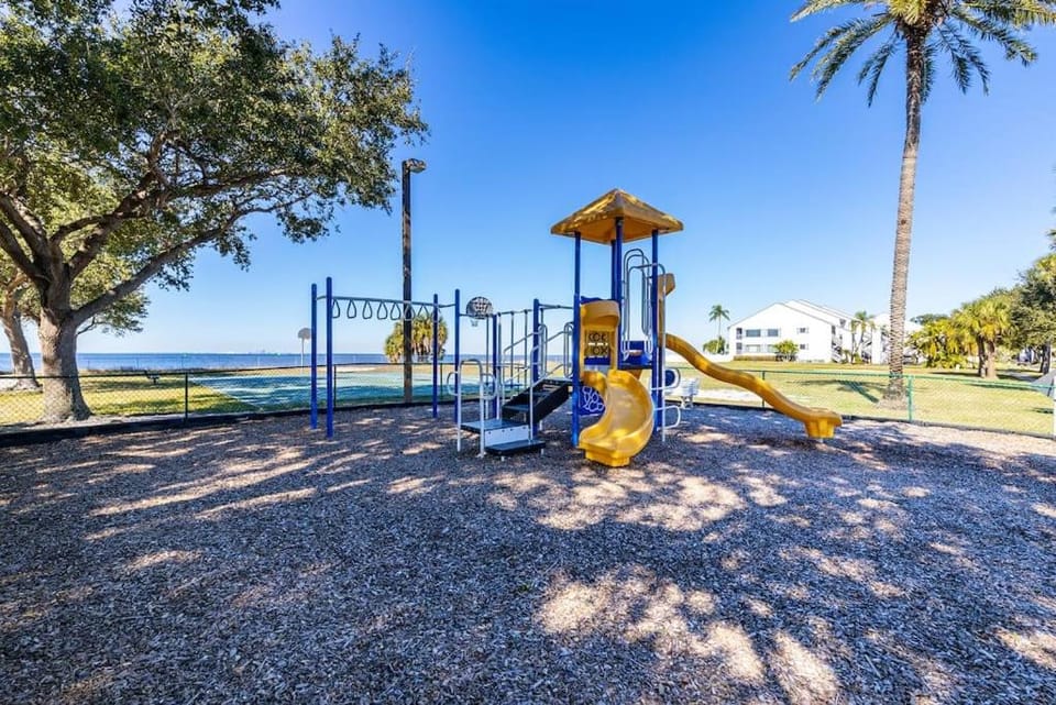 Your stay on the Bay! Apartment hotel in Ruskin