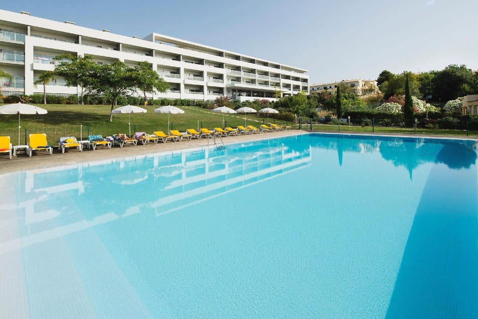 Pelican Alvor Hotel in Alvor