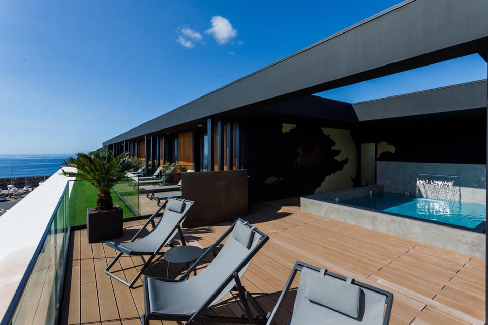 Bar/lounge