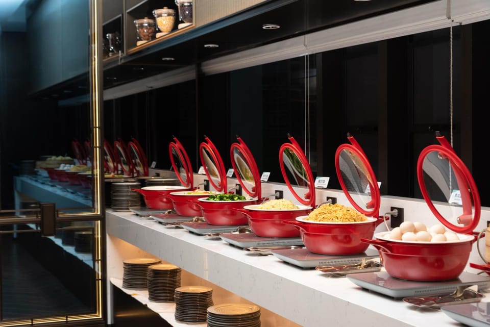 Atour Hotel Shenzhen Bao'an Vanke Star City Hotel in Shenzhen