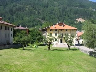 Casa Tomaselli Hotel in Pellizzano