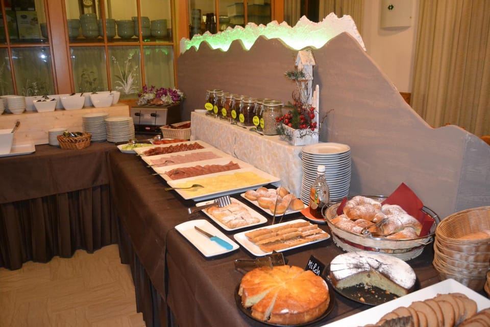 Hotel Cova Hotel in Pellizzano