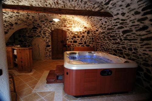 Residence Ca' Delle Margherite Hotel in Pellizzano