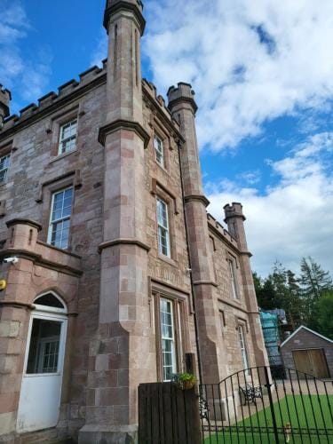 Langhouse Castle Bed and Breakfast Hotel in Scotland