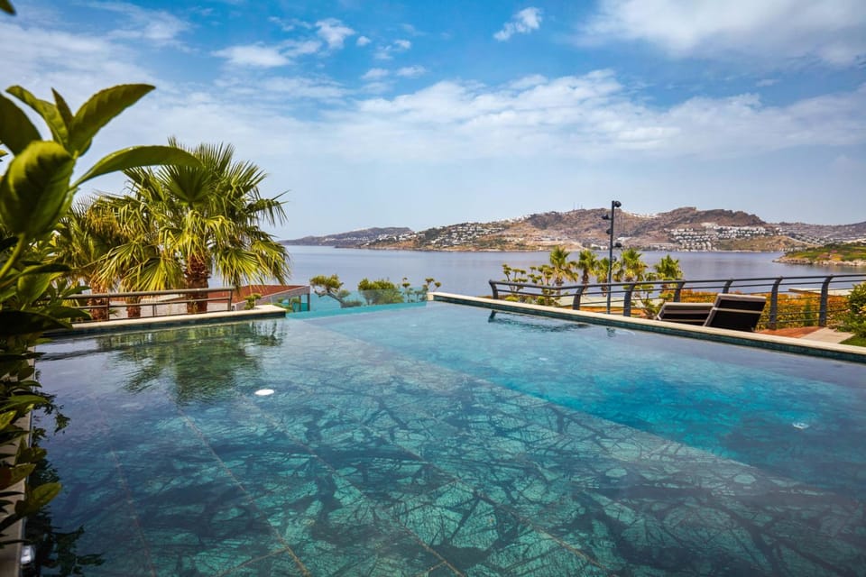 Root Redrock Yalıkavak Resort in Yalıkavak