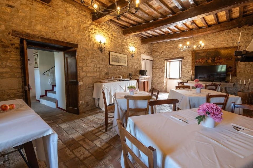 Castello Valenzino Apartment hotel in Umbria