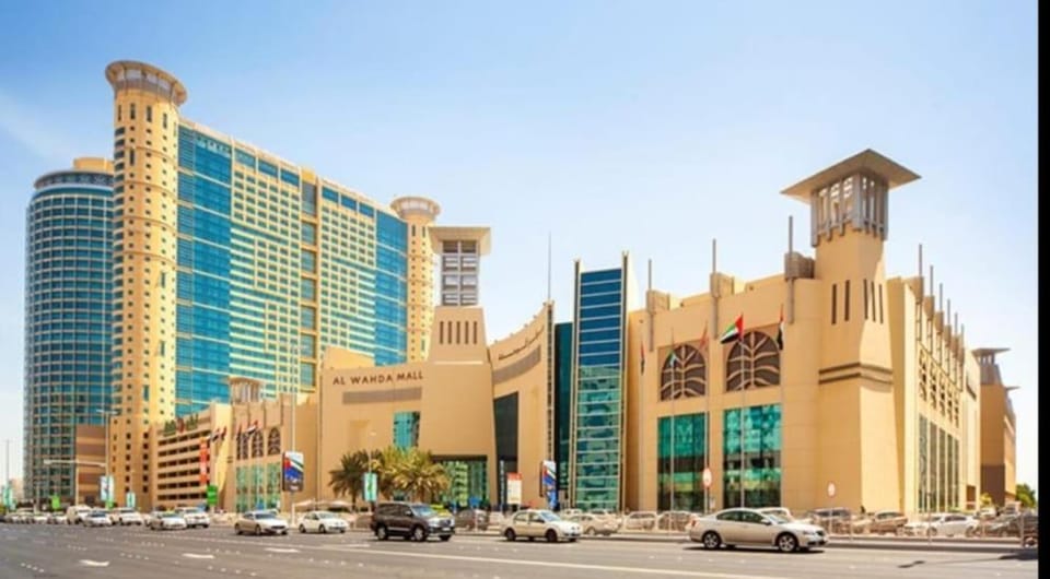 Abu Dhabi Center - Unique Bed Space Hostel in Abu Dhabi