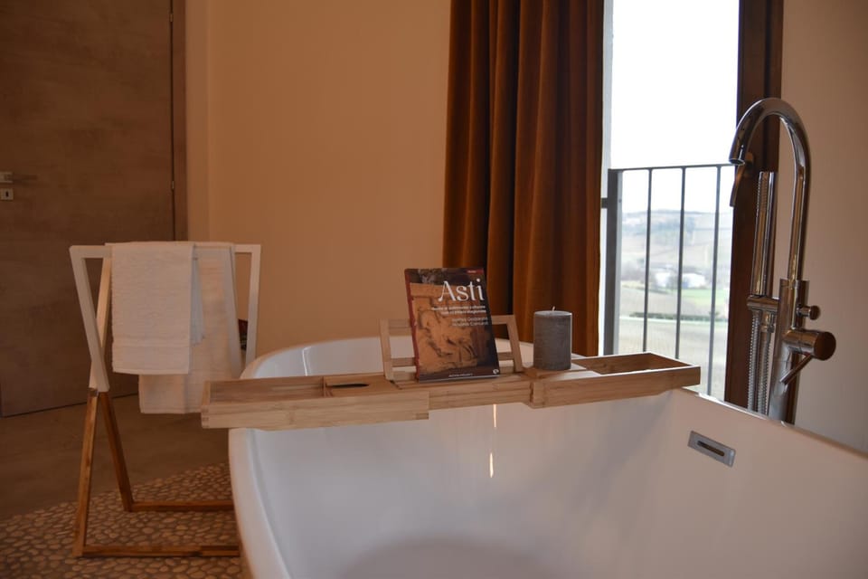 Cascina Tre Botti Resort in Piedmont