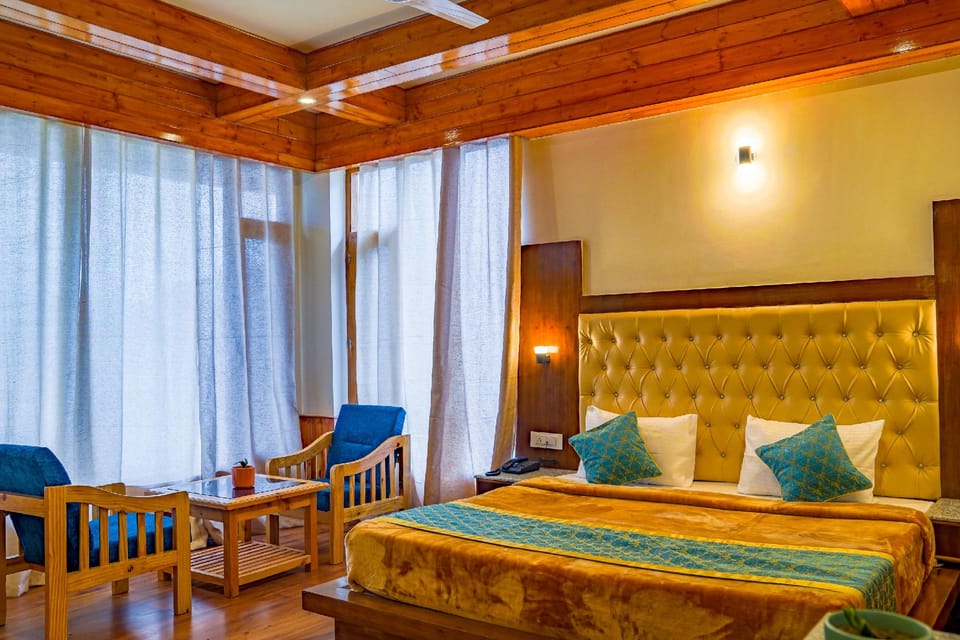 Skycity Manali Hotel in Himachal Pradesh