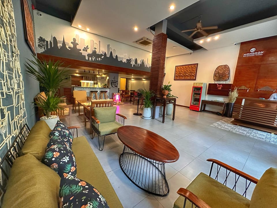 Monsoon Riverside Hotel Hotel in Phnom Penh Province
