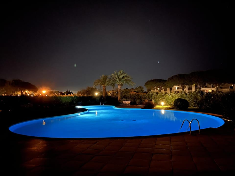 Studio moderne - Port de Mandelieu - Proche Mer Hotel in Mandelieu-La Napoule