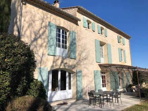 Mas Allard Hotel in Tarascon