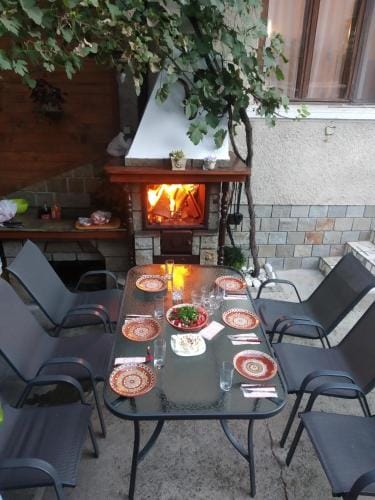 NIKI HOUSE Hotel in Bansko