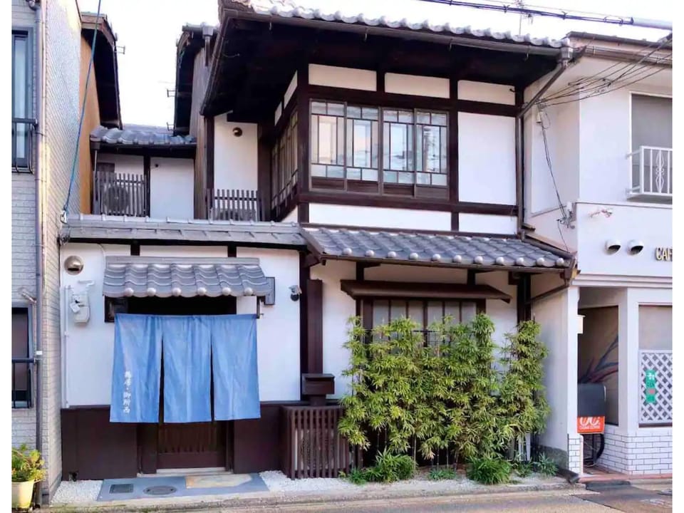 Tsurui / Gosho Nishi Hotel in Kyoto