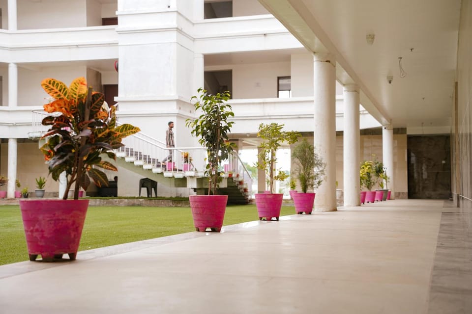 Hotel Millennium Plaza Hotel in Gujarat