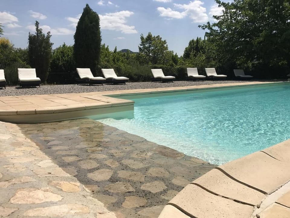 Logis Hotel Restaurant Le Plantevin Hotel in Provence-Alpes-Côte d'Azur