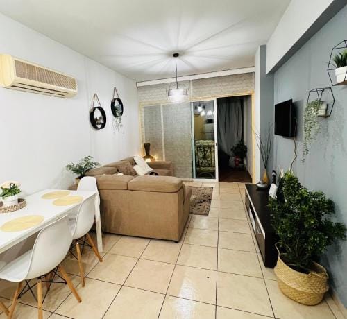 Carisa Holiday rooms Hostel in Larnaca